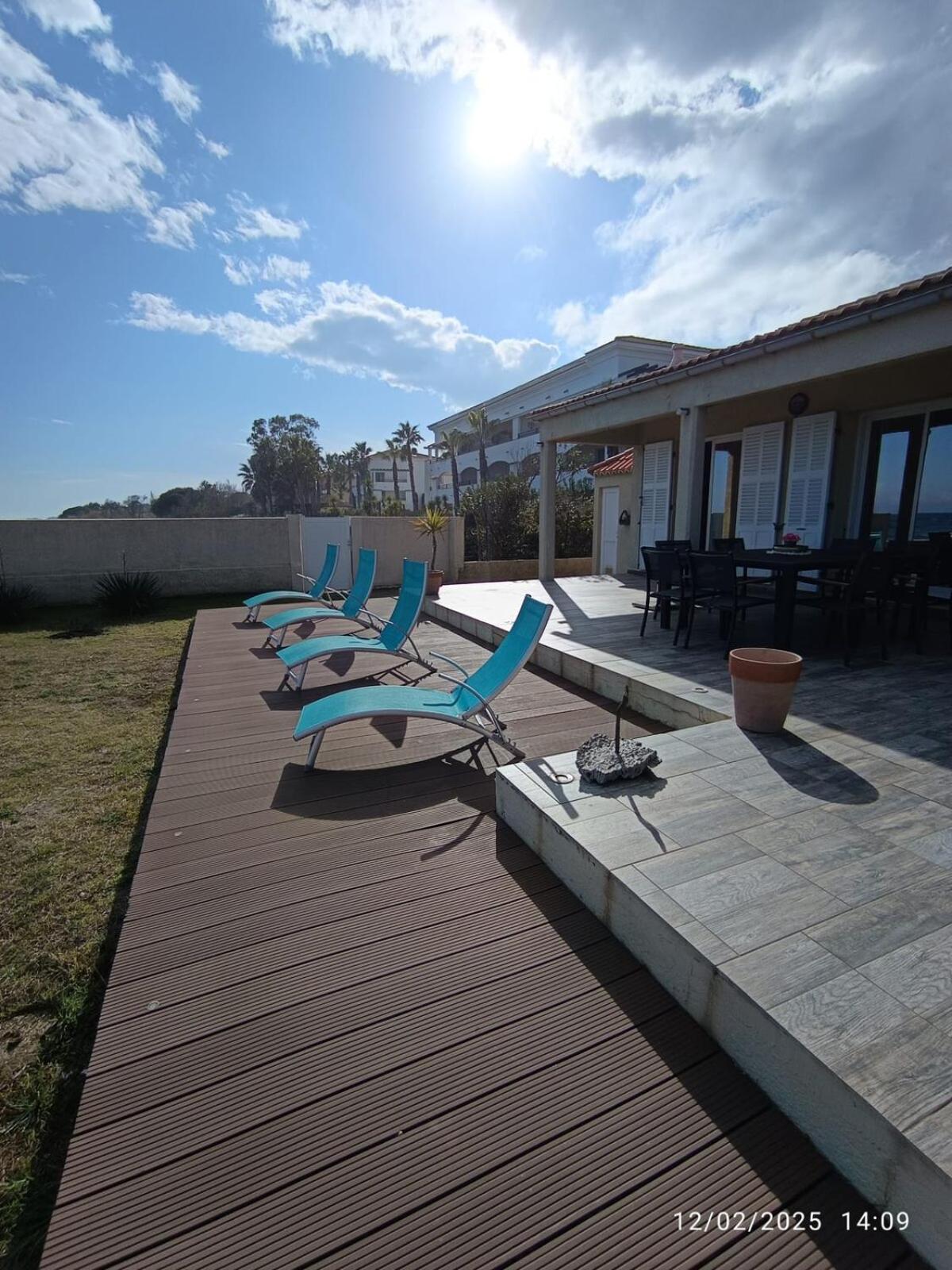 Vila Bord de mer, pieds dans l'eau, vue panoramique San-Nicolao Exteriér fotografie